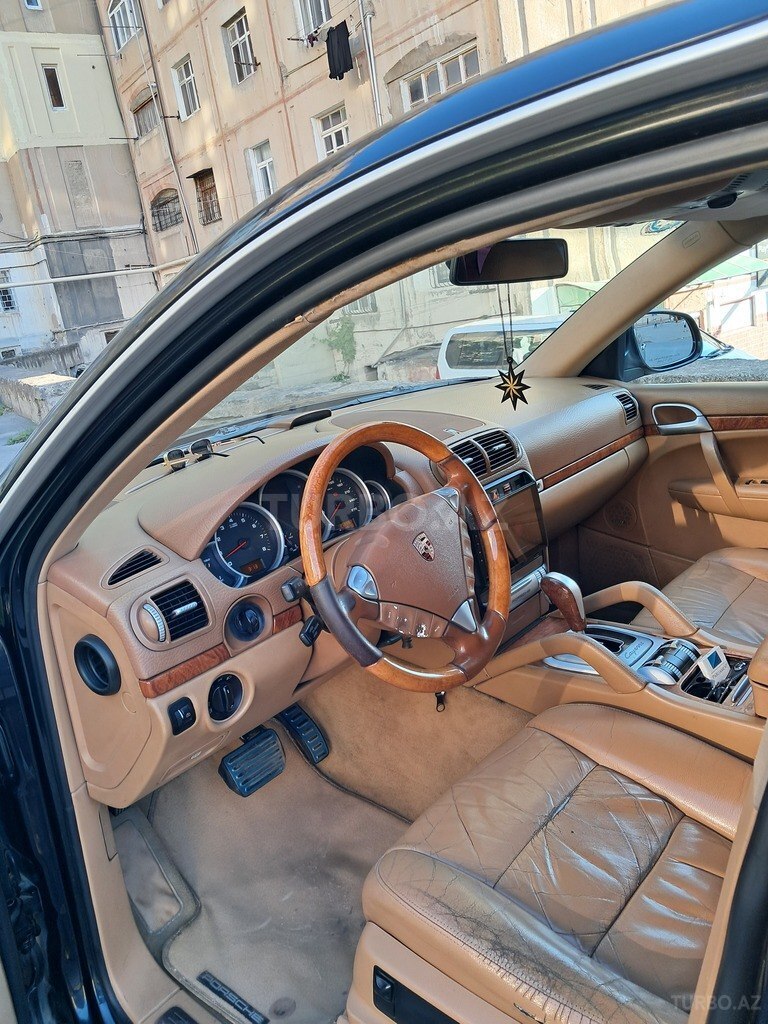 Porsche Cayenne S