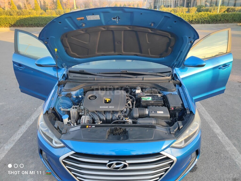 Hyundai Elantra