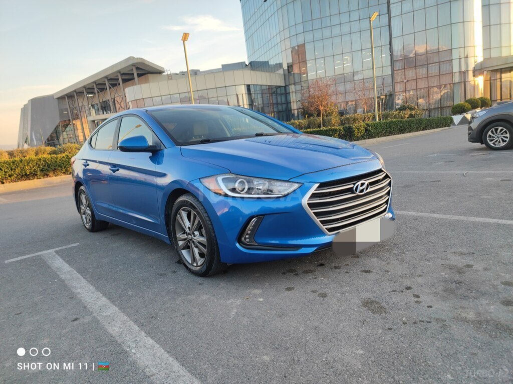 Hyundai Elantra