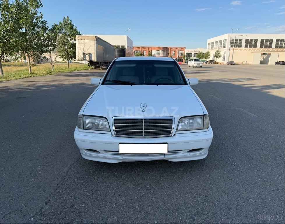 Mercedes C 220