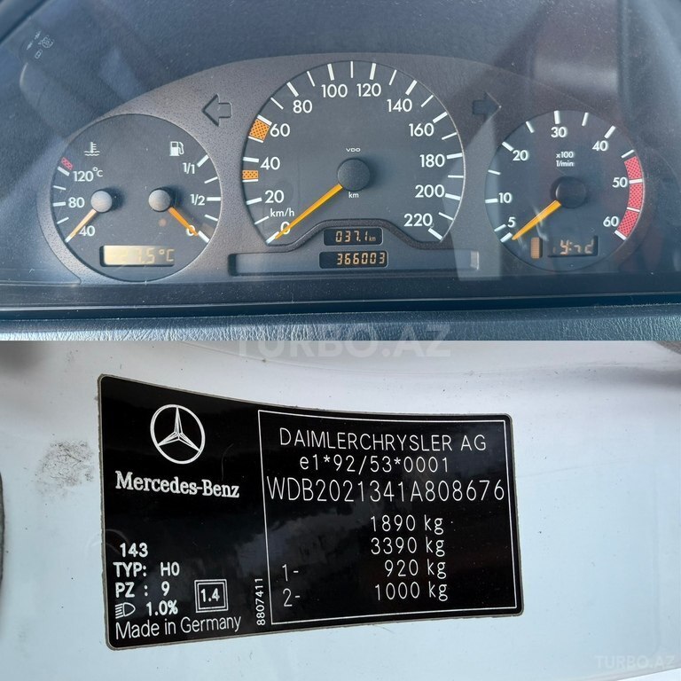 Mercedes C 220