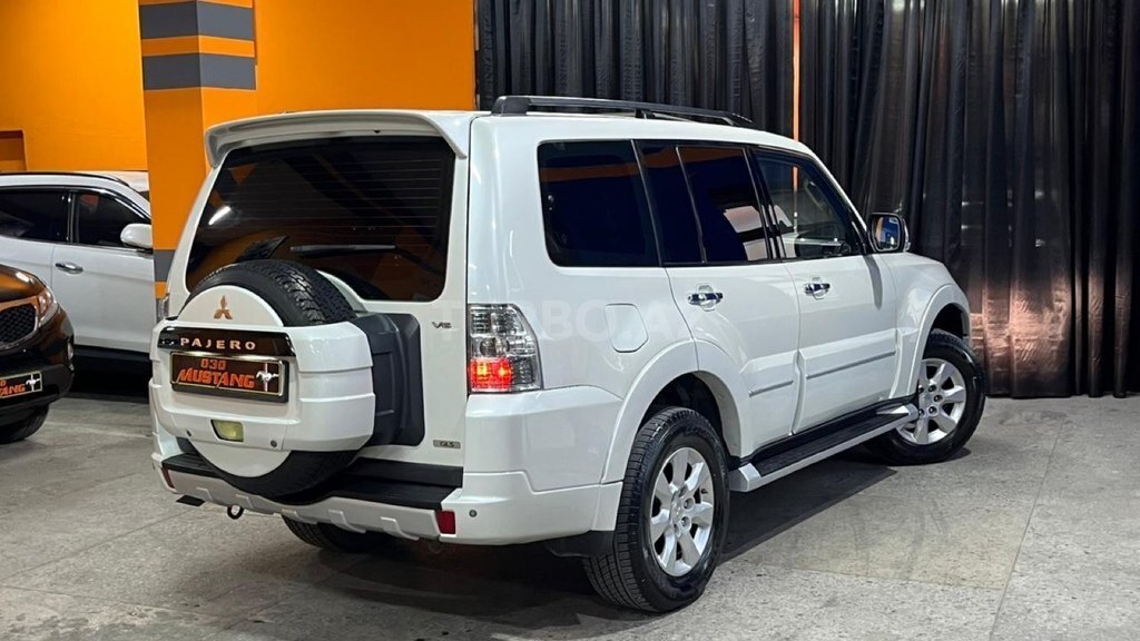 Mitsubishi Pajero