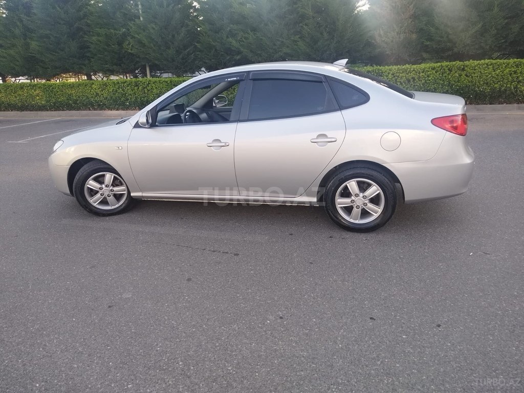 Hyundai Avante