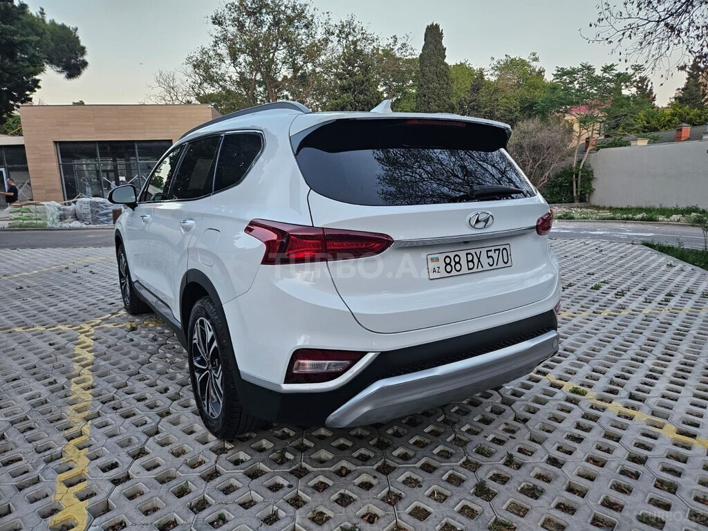 Hyundai Santa Fe