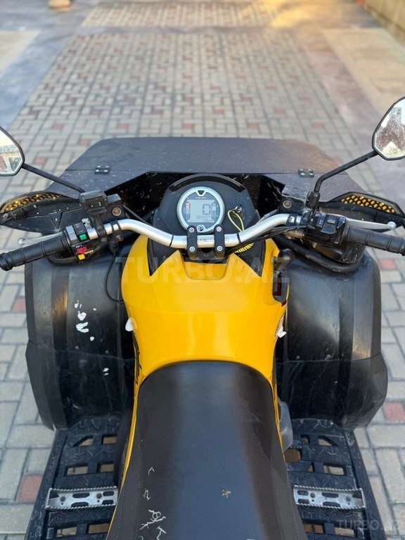 Can-Am Outlander MAX Limited 1000R TR ABS