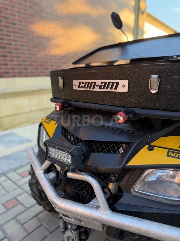 Can-Am Outlander MAX Limited 1000R TR ABS
