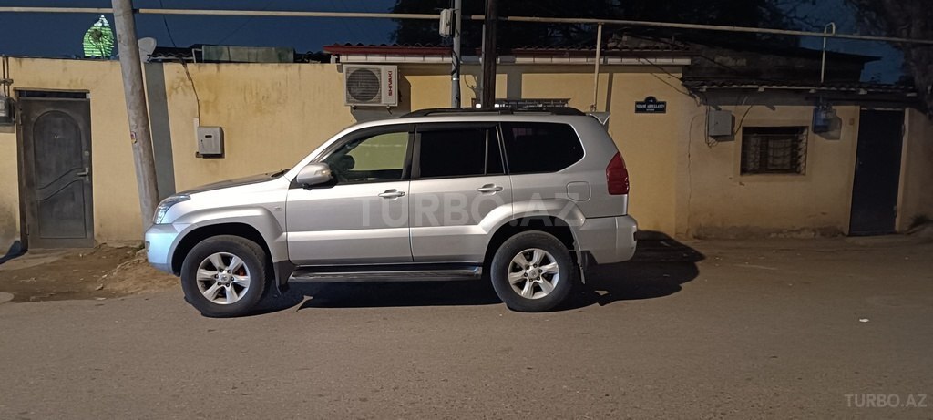 Toyota Land Cruiser Prado