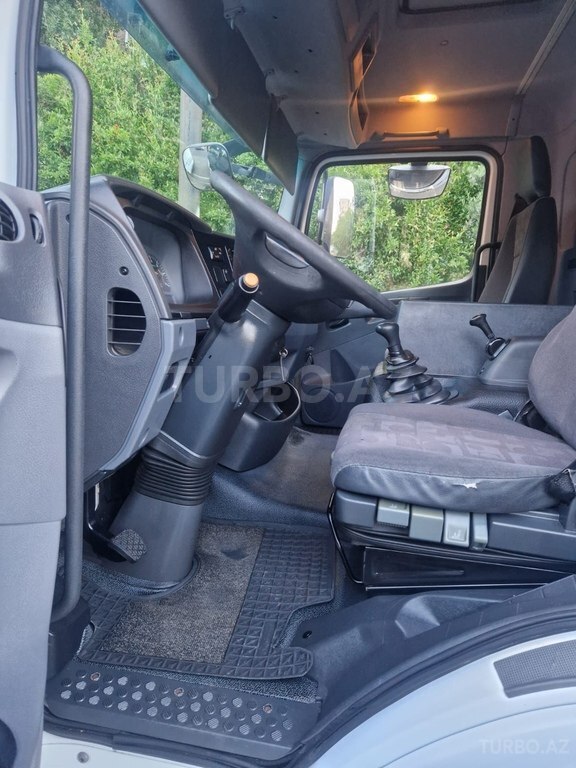 Mercedes Atego 818