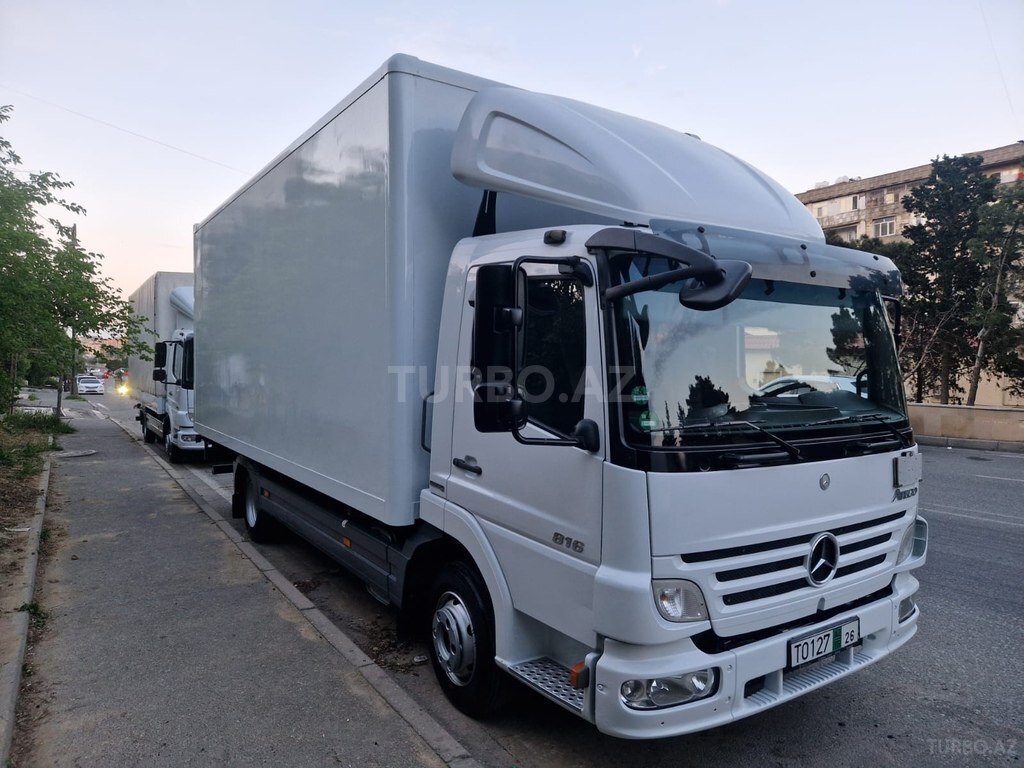 Mercedes Atego 818
