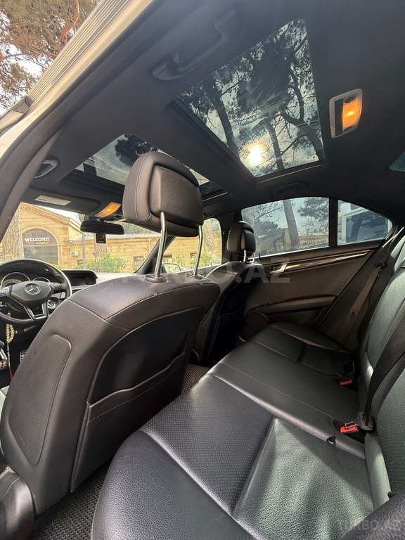 Mercedes C 250