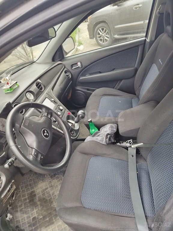 Mitsubishi Airtrek