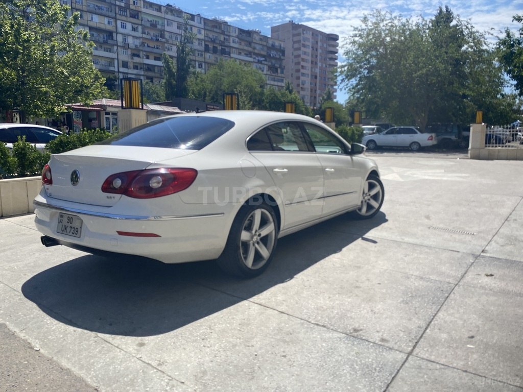 Volkswagen Passat CC