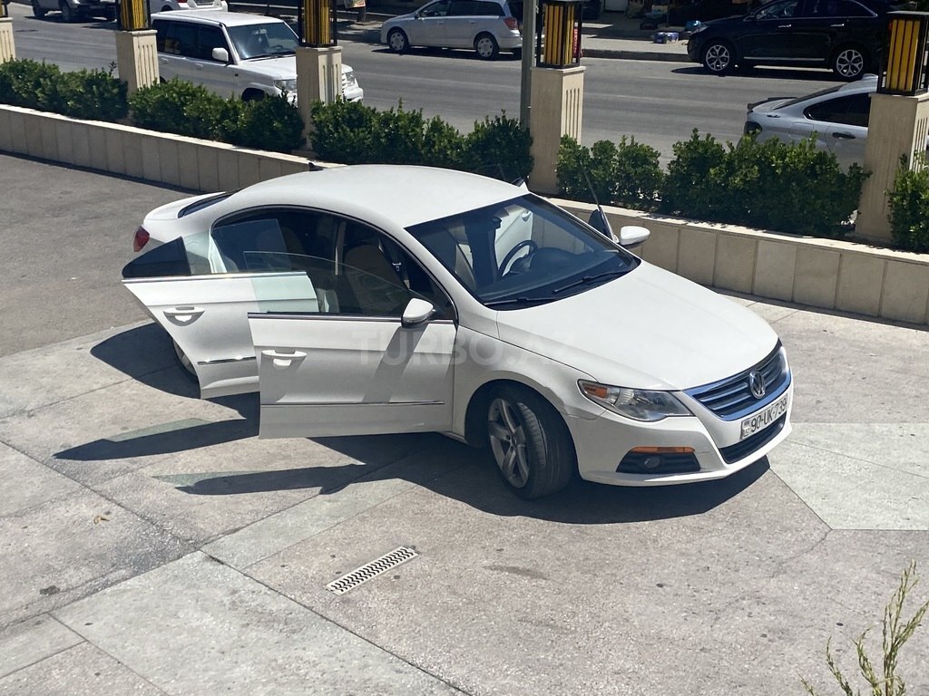 Volkswagen Passat CC