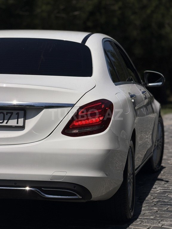 Mercedes C 220 d