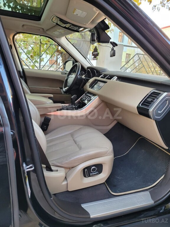 Land Rover RR Sport