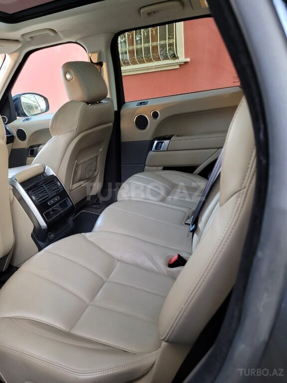 Land Rover RR Sport