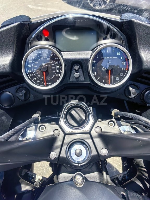 Kawasaki 1400 GTR