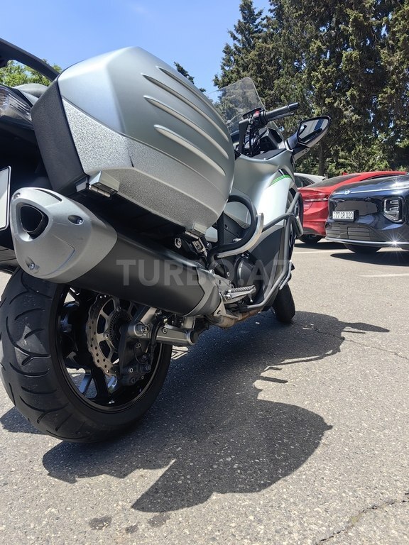 Kawasaki 1400 GTR