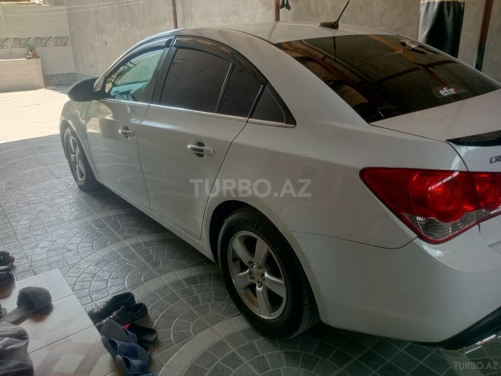 Chevrolet Cruze