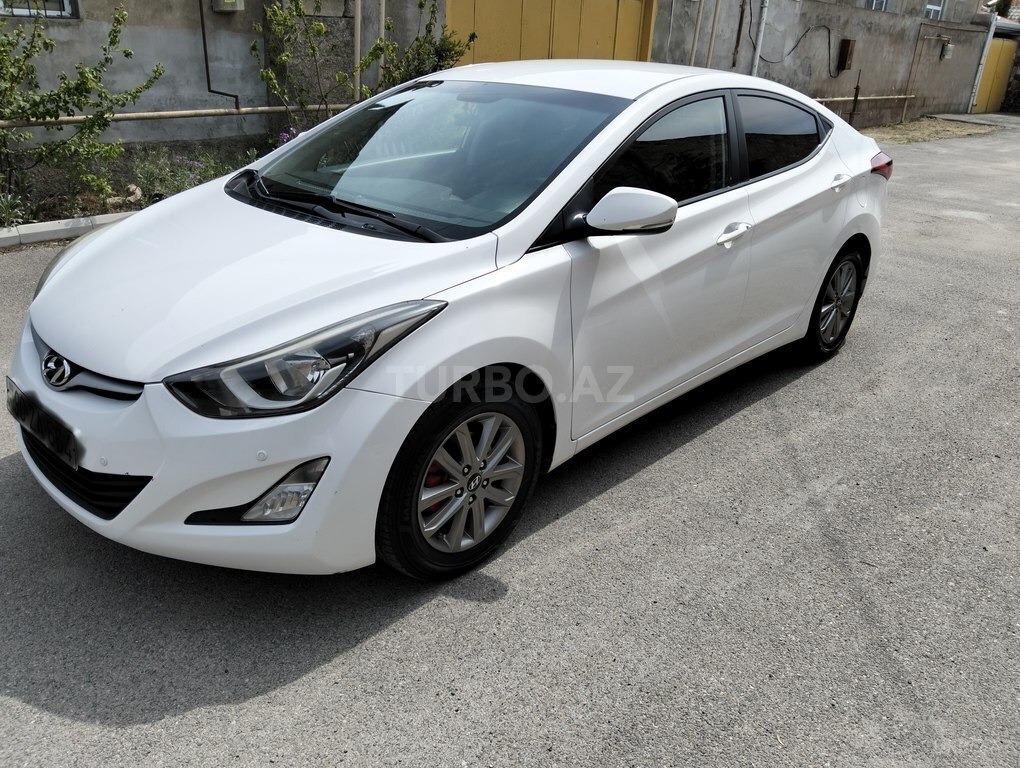 Hyundai Elantra