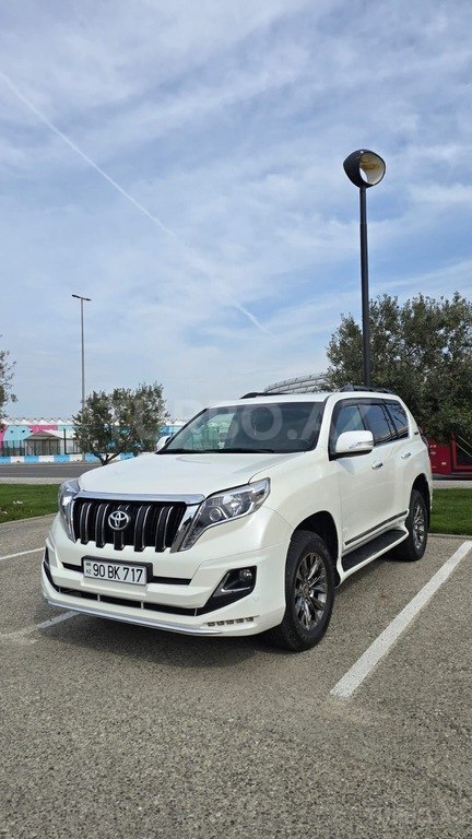 Toyota Land Cruiser Prado