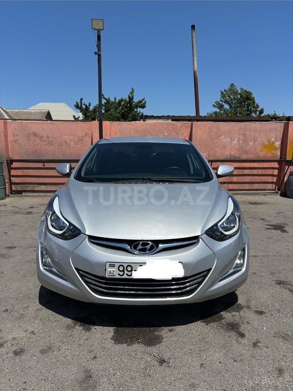 Hyundai Elantra