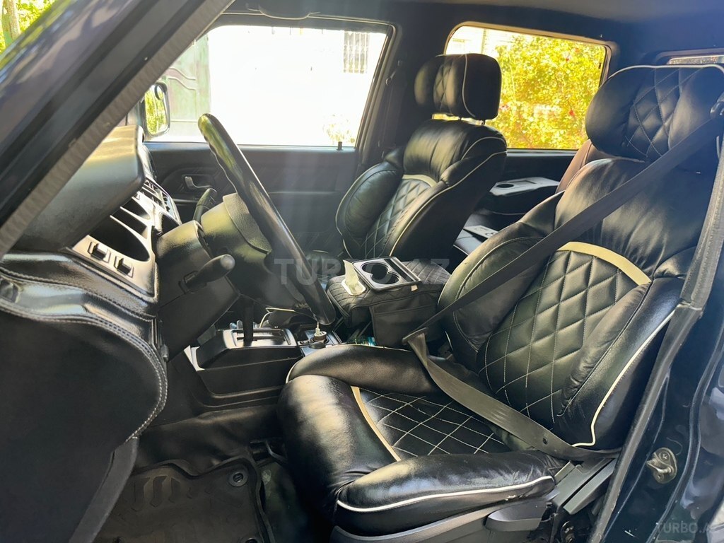 Mitsubishi Pajero