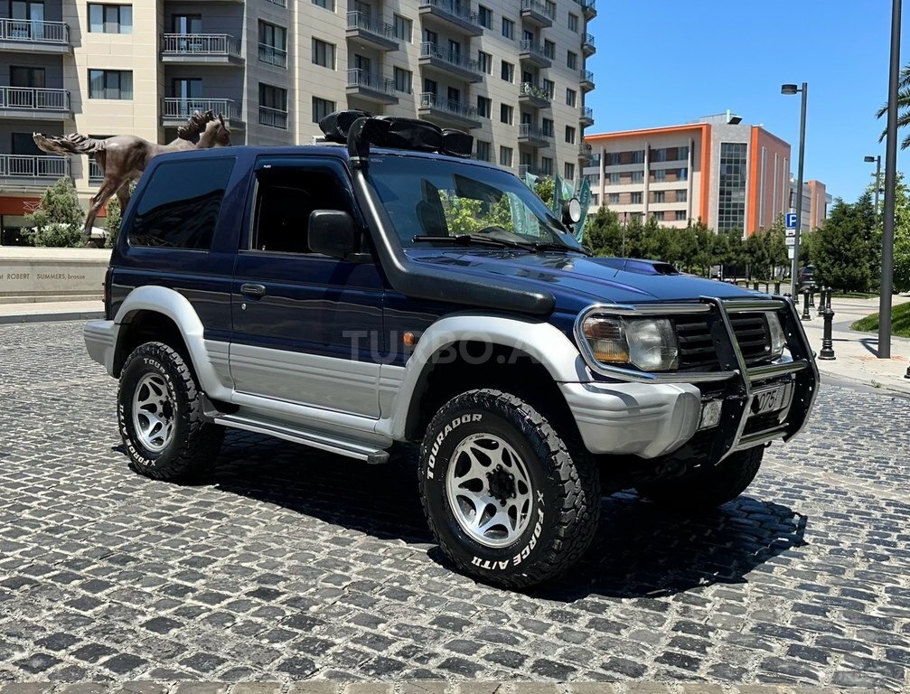 Mitsubishi Pajero