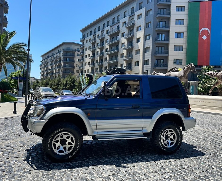 Mitsubishi Pajero