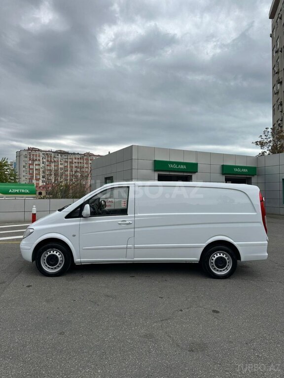 Mercedes Vito