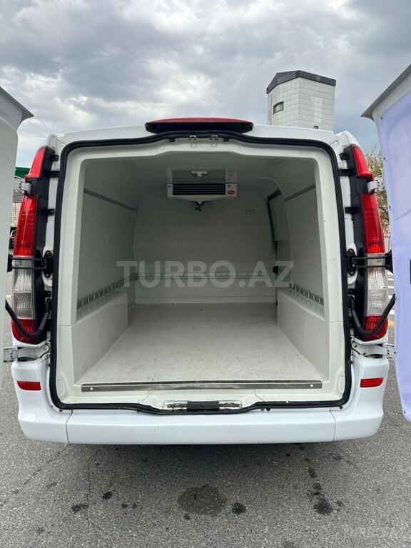 Mercedes Vito