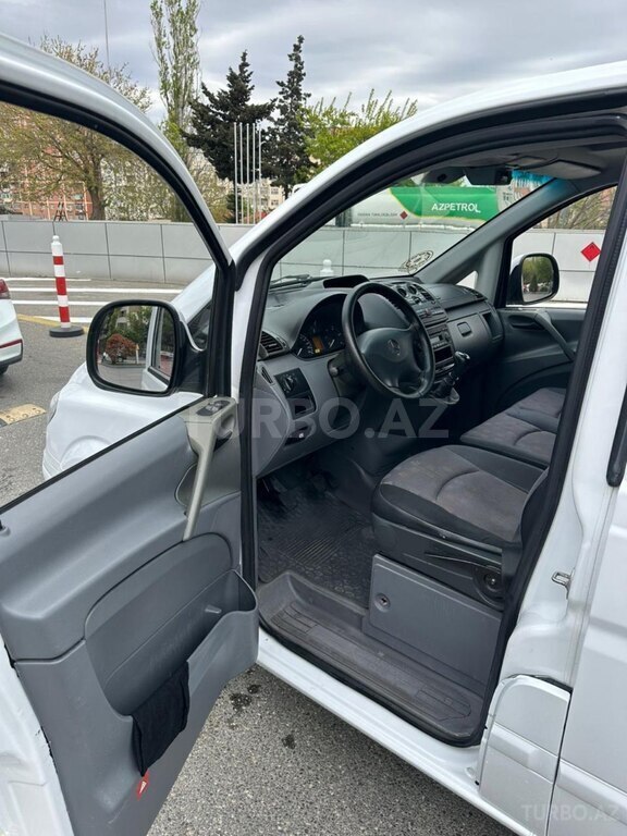 Mercedes Vito