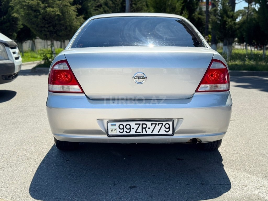 Nissan Sunny