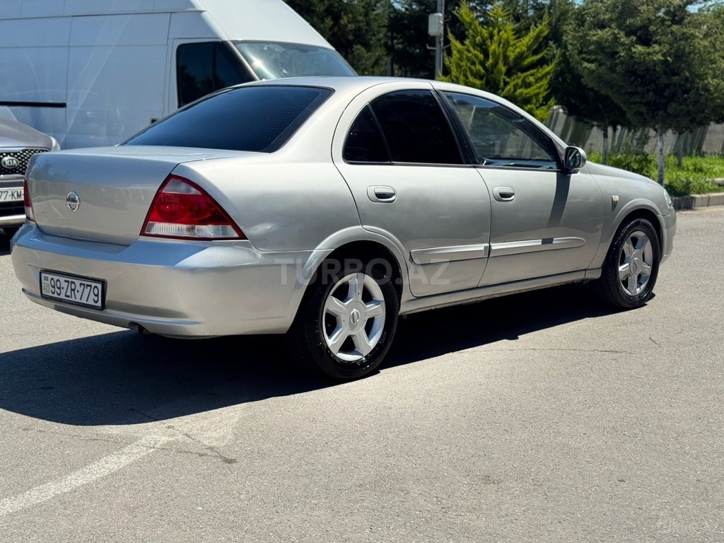 Nissan Sunny