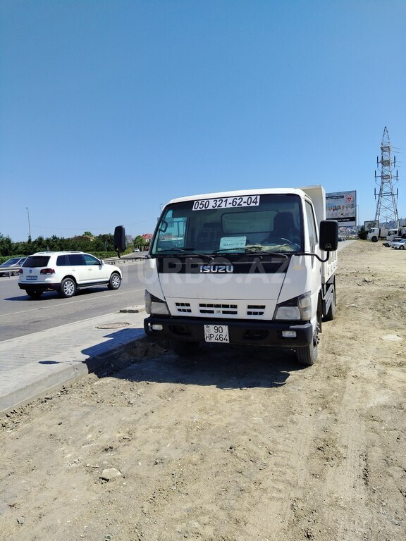 Isuzu NPR 66 L