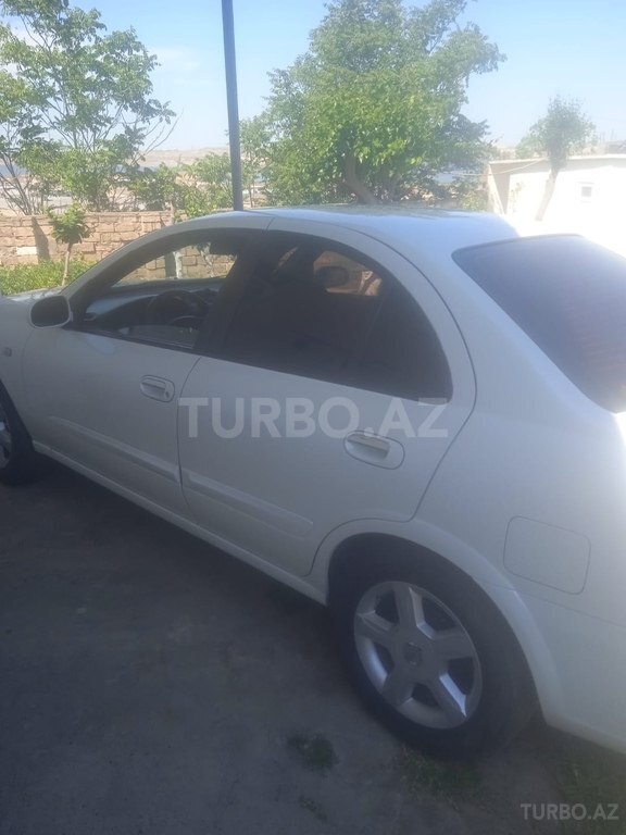 Nissan Sunny