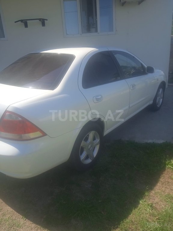 Nissan Sunny
