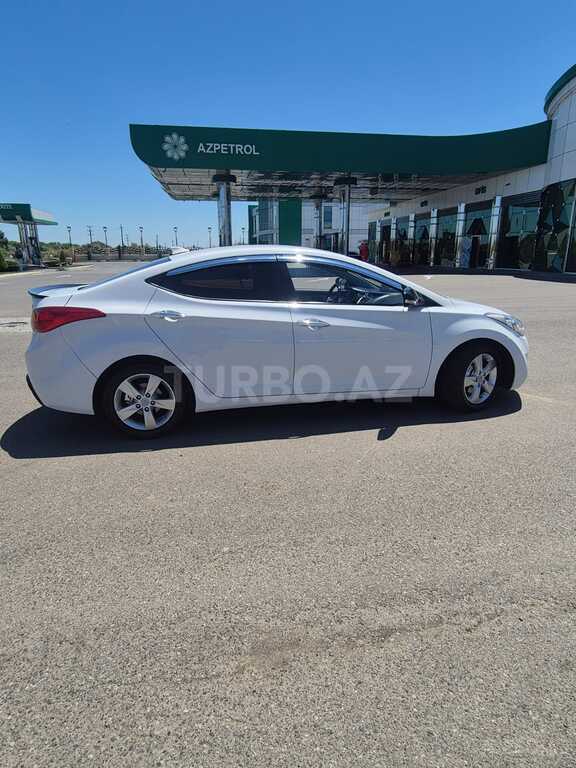 Hyundai Avante