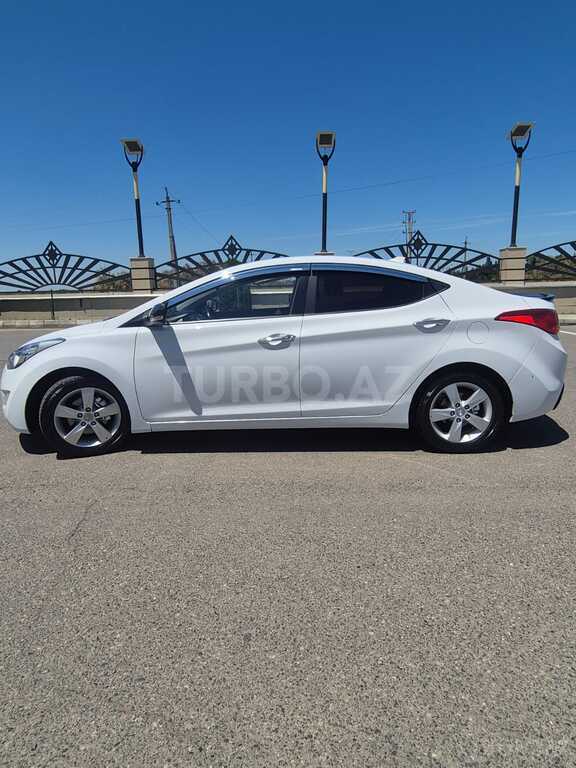 Hyundai Avante