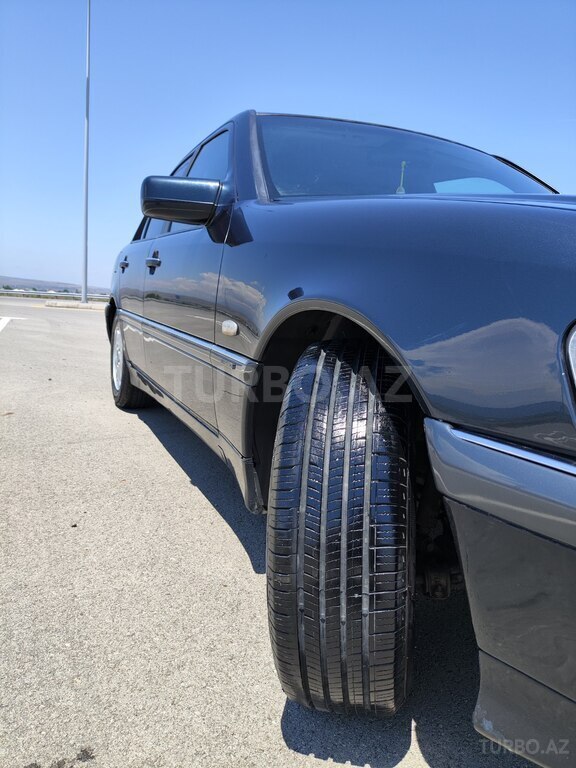 Mercedes C 240