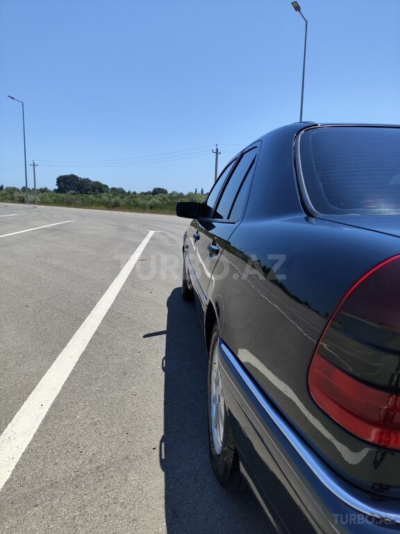 Mercedes C 240