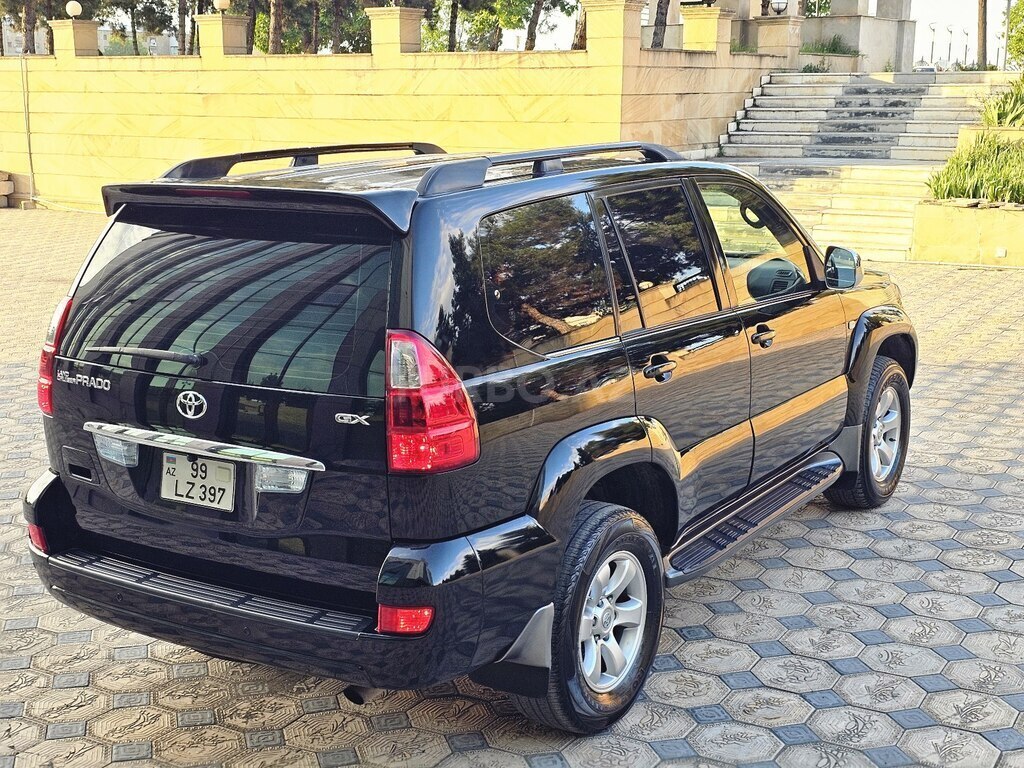 Toyota Land Cruiser Prado