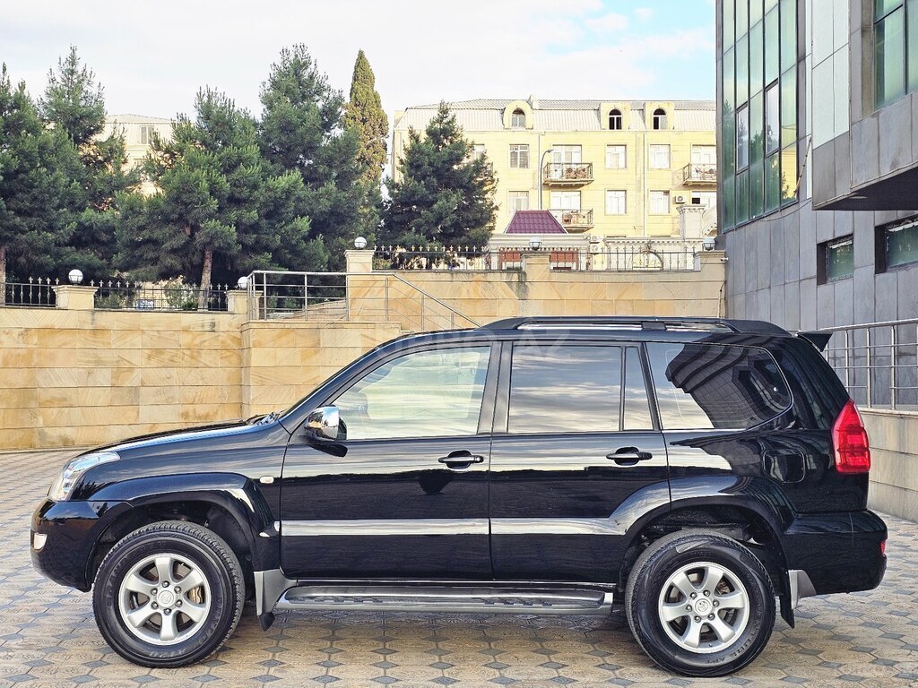 Toyota Land Cruiser Prado