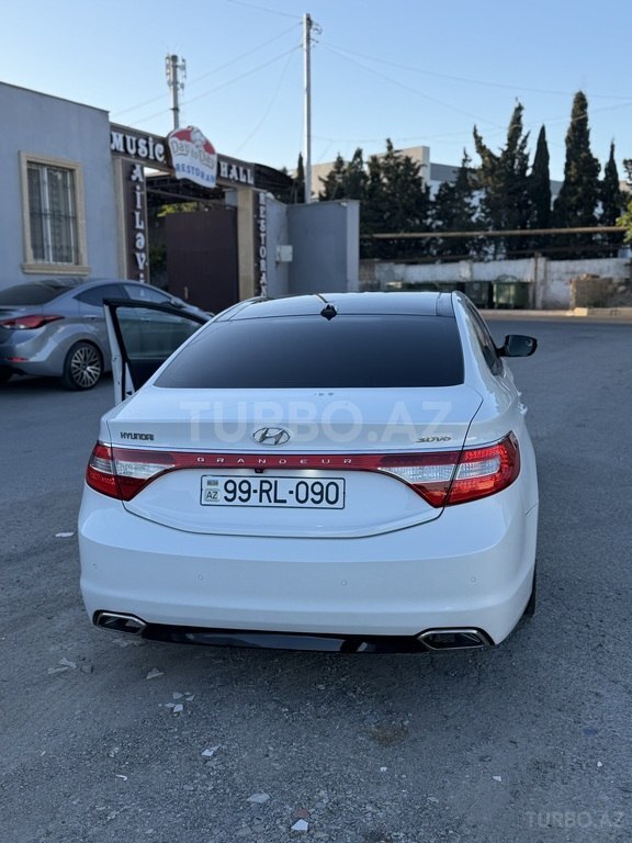 Hyundai Grandeur