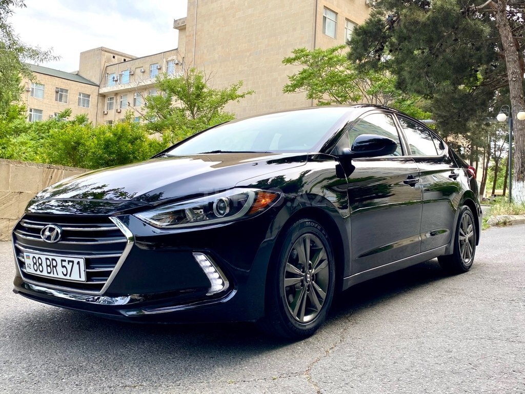 Hyundai Elantra
