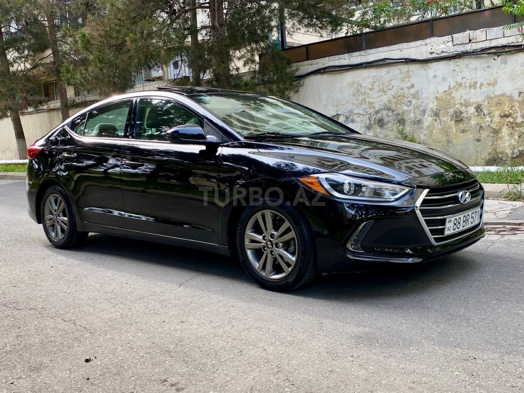 Hyundai Elantra