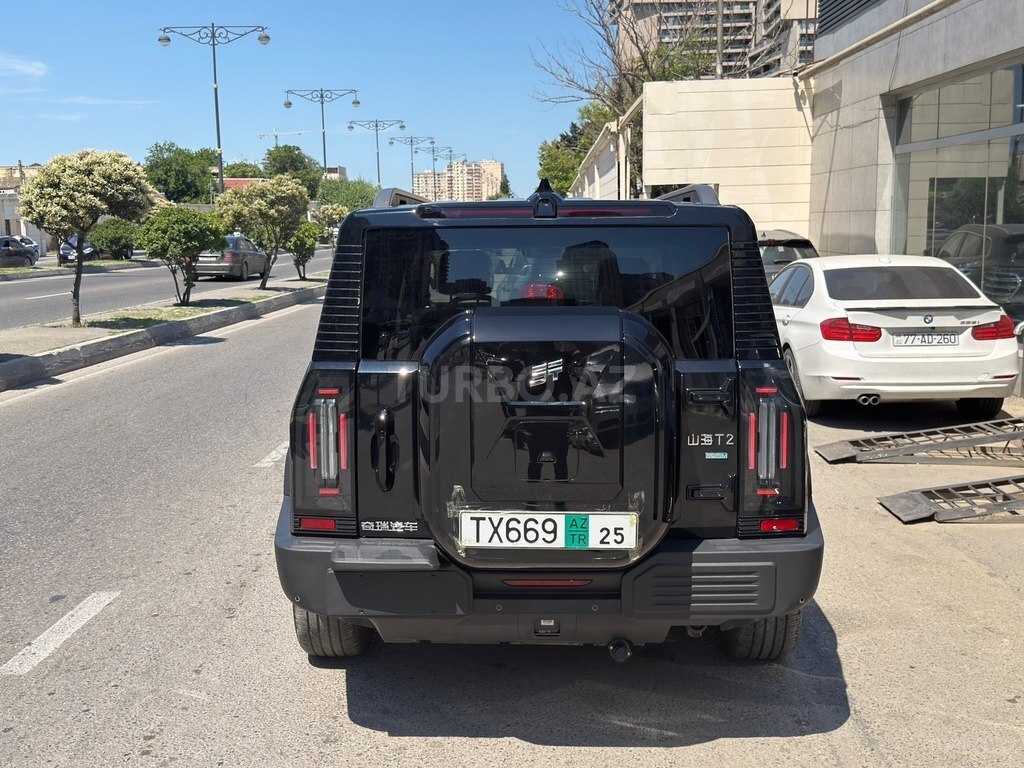 JETOUR T2 i-DM