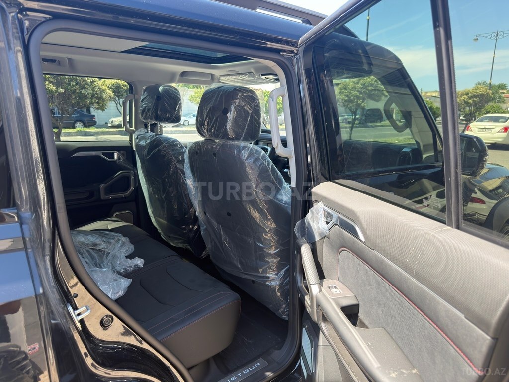JETOUR T2 i-DM