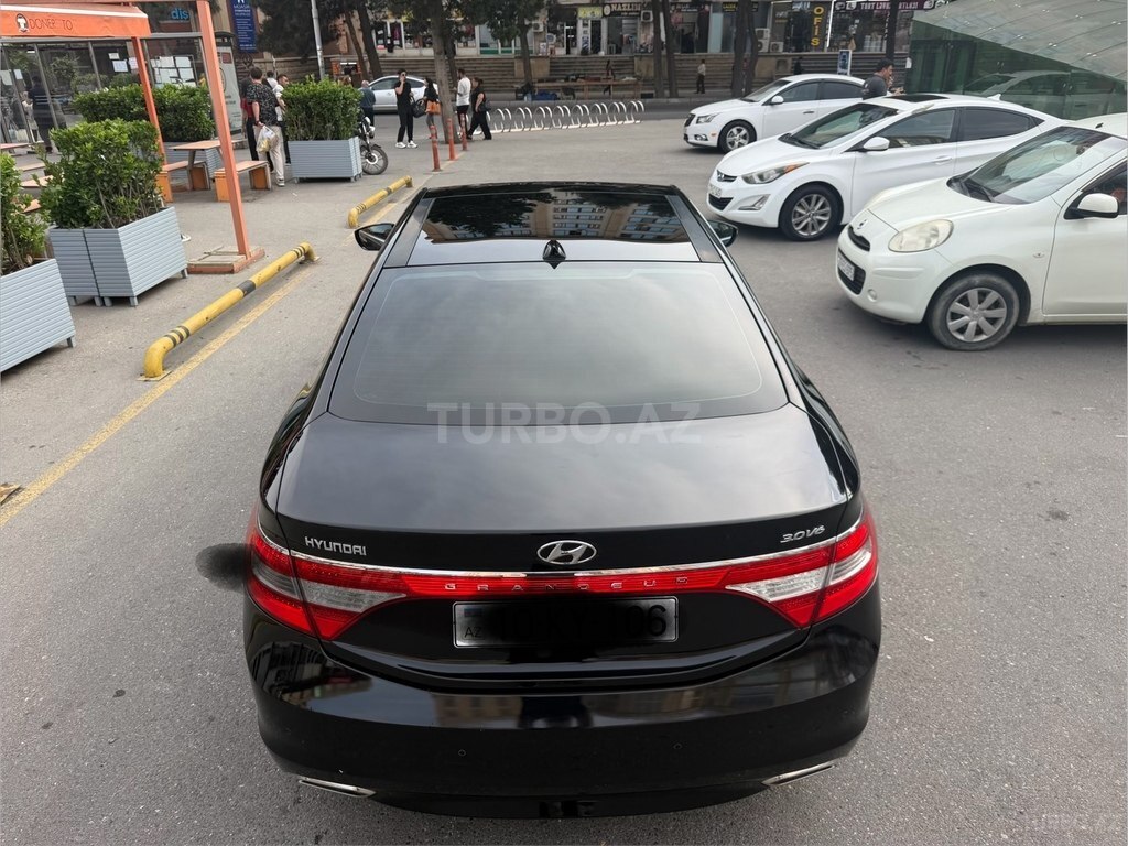 Hyundai Grandeur
