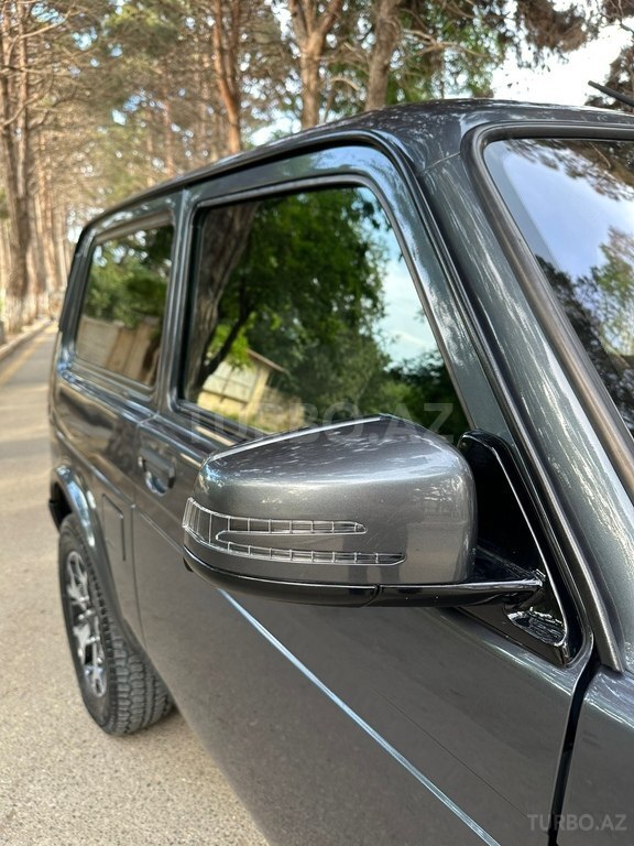 LADA (VAZ) Niva